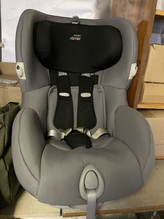 Дитяче автокрісло Britax Romer Trifix