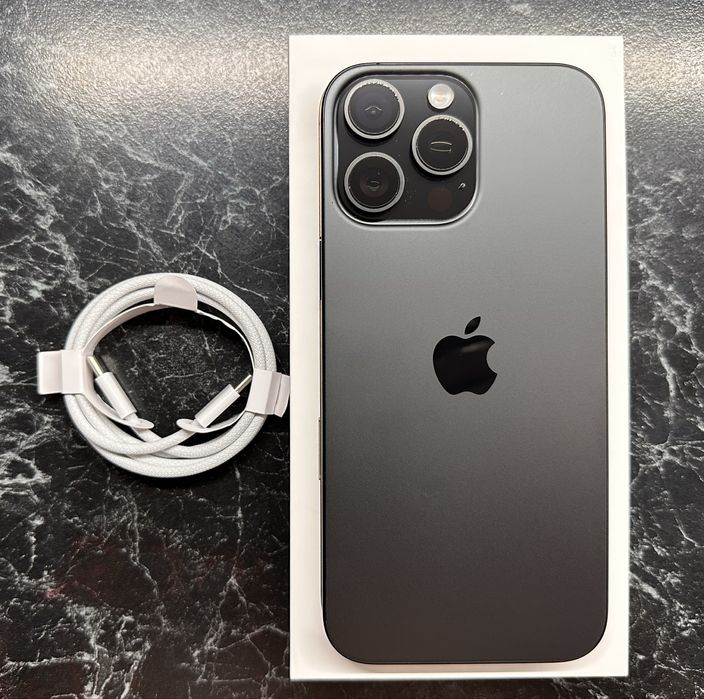 930$ iPhone 16 pro Max 256 eSim 100% батарея