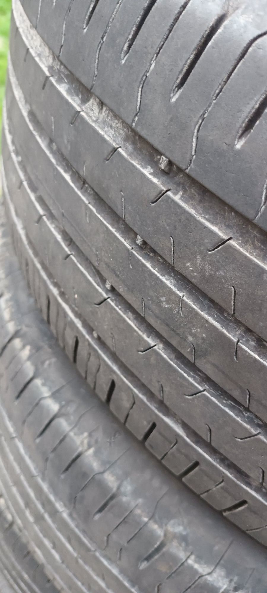 Sprzedam opony Continental 235/65 r 17 V XL