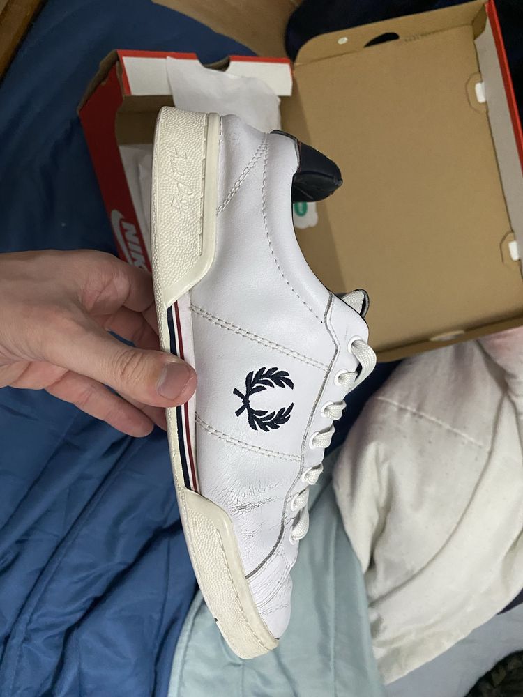 Calçado Fred Perry 42