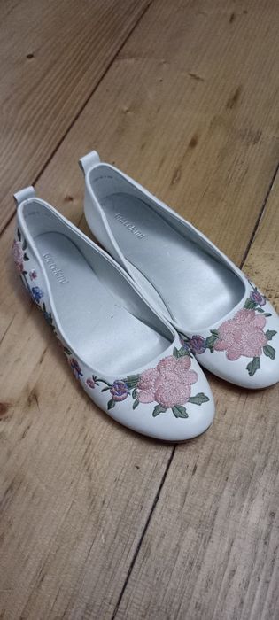 Туфлі для дівчинки, балетки