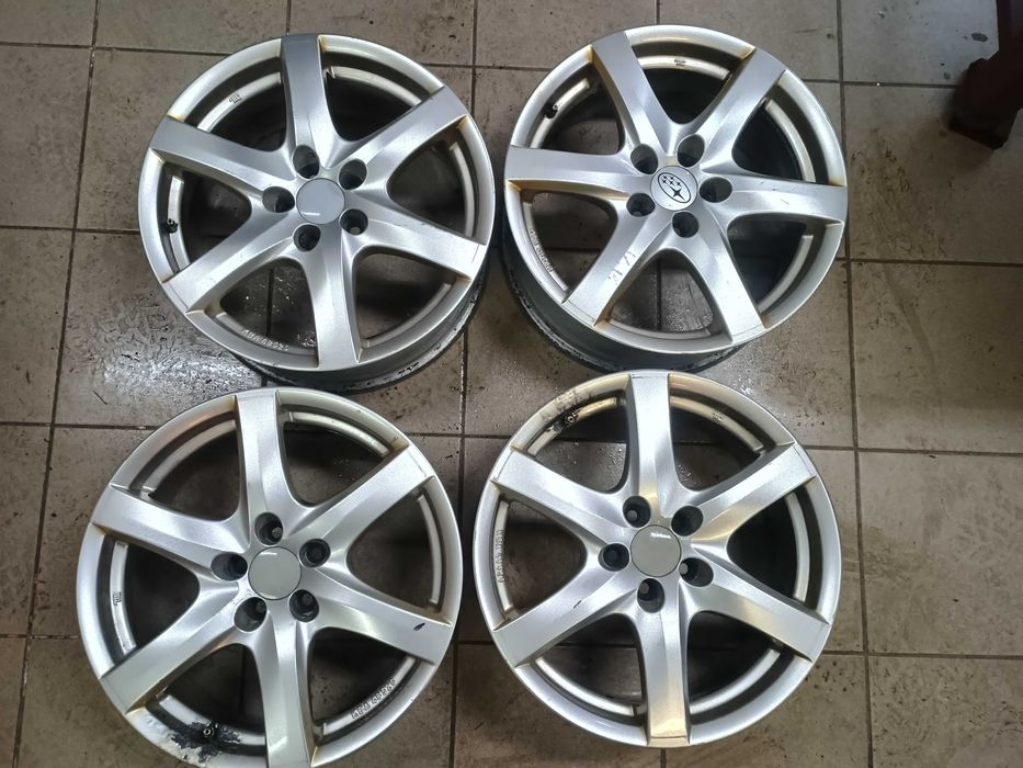 Aluminiowe felgi Subaru Outback Legacy 17 cali 5x100 et 48 Komplet