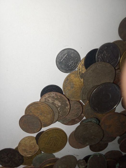 Великий лом різних монет