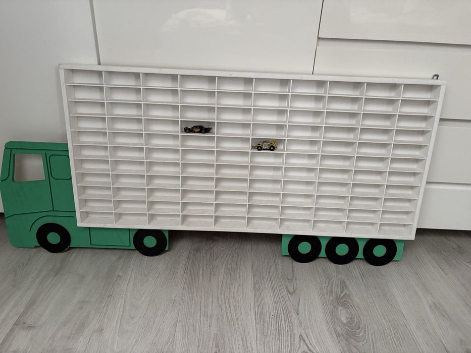 mega regał półka  dla samochodów Hotwheel + 5 autek