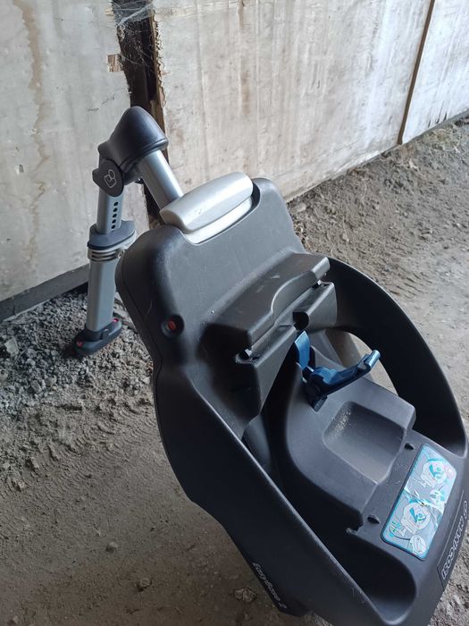 Fotelik maxi Cosi plus baza