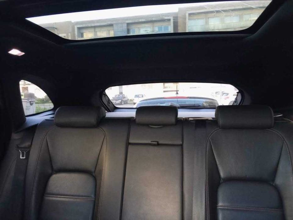 Jaguar F Pace em excelente estado interior e pintura