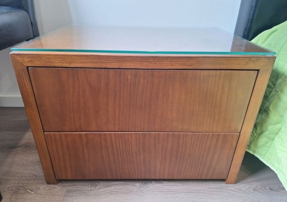 Vendo 2 cabeceira de cama