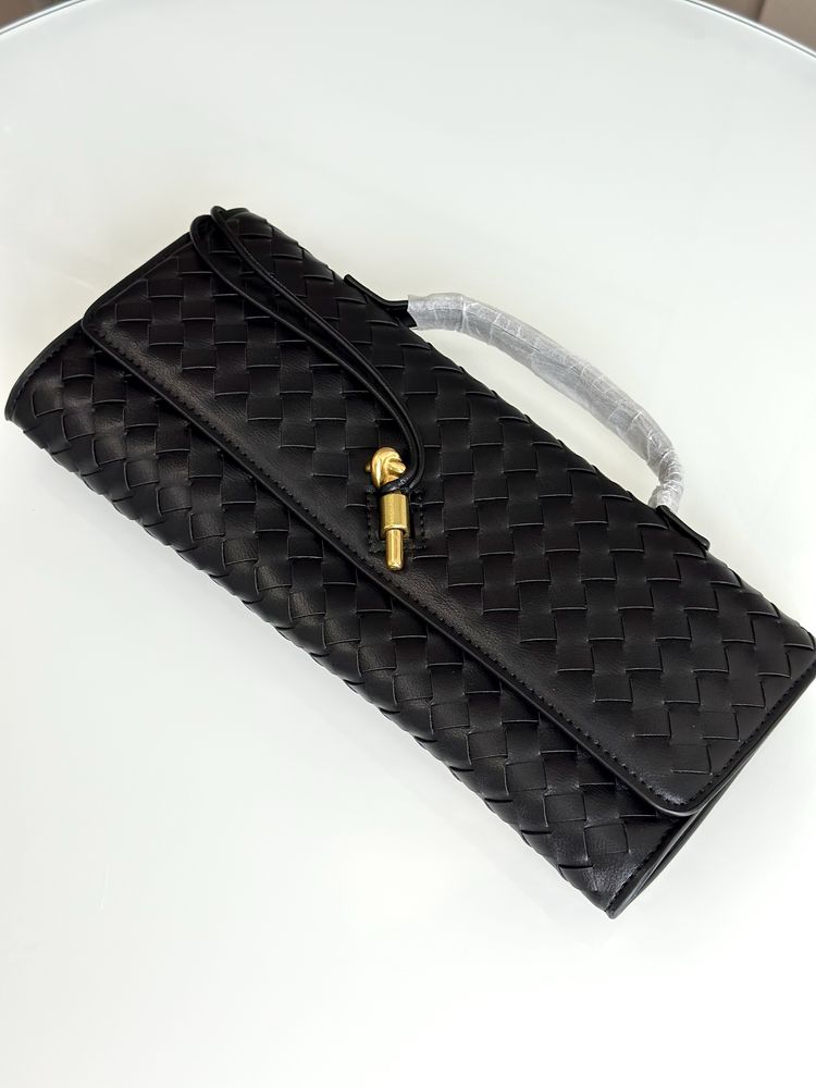 Сумка клатч Bottega Veneta Long Clutch Andiamo With Handle Black