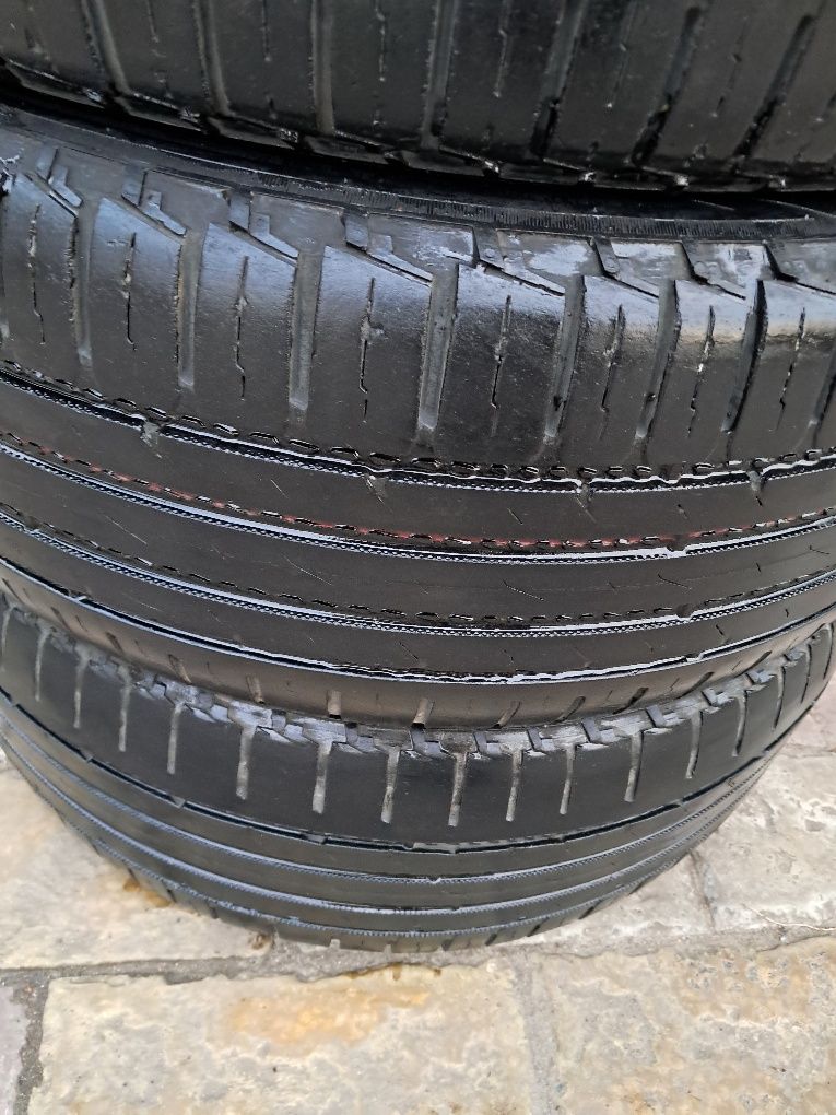 Шини літні Nokian r17 235/55