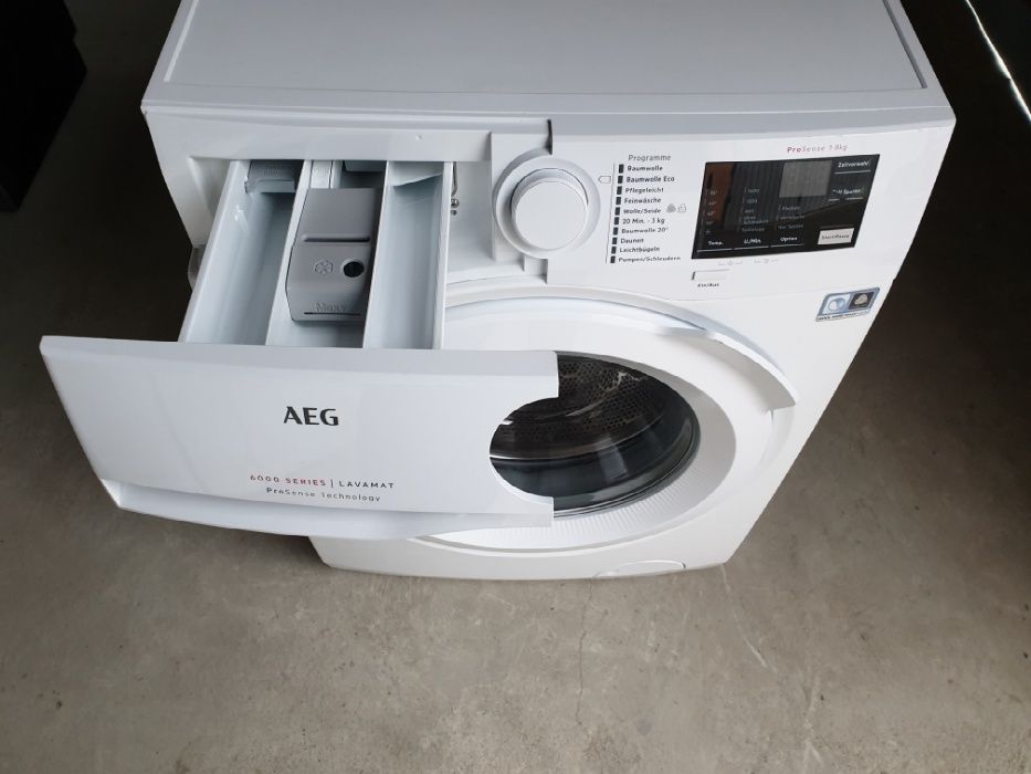 Пральна/стиральная/машина AEG lavamat 6000 Series ProSense 8 KG