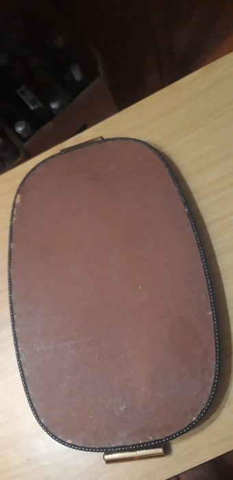Tabuleiro de Refeição Antigo