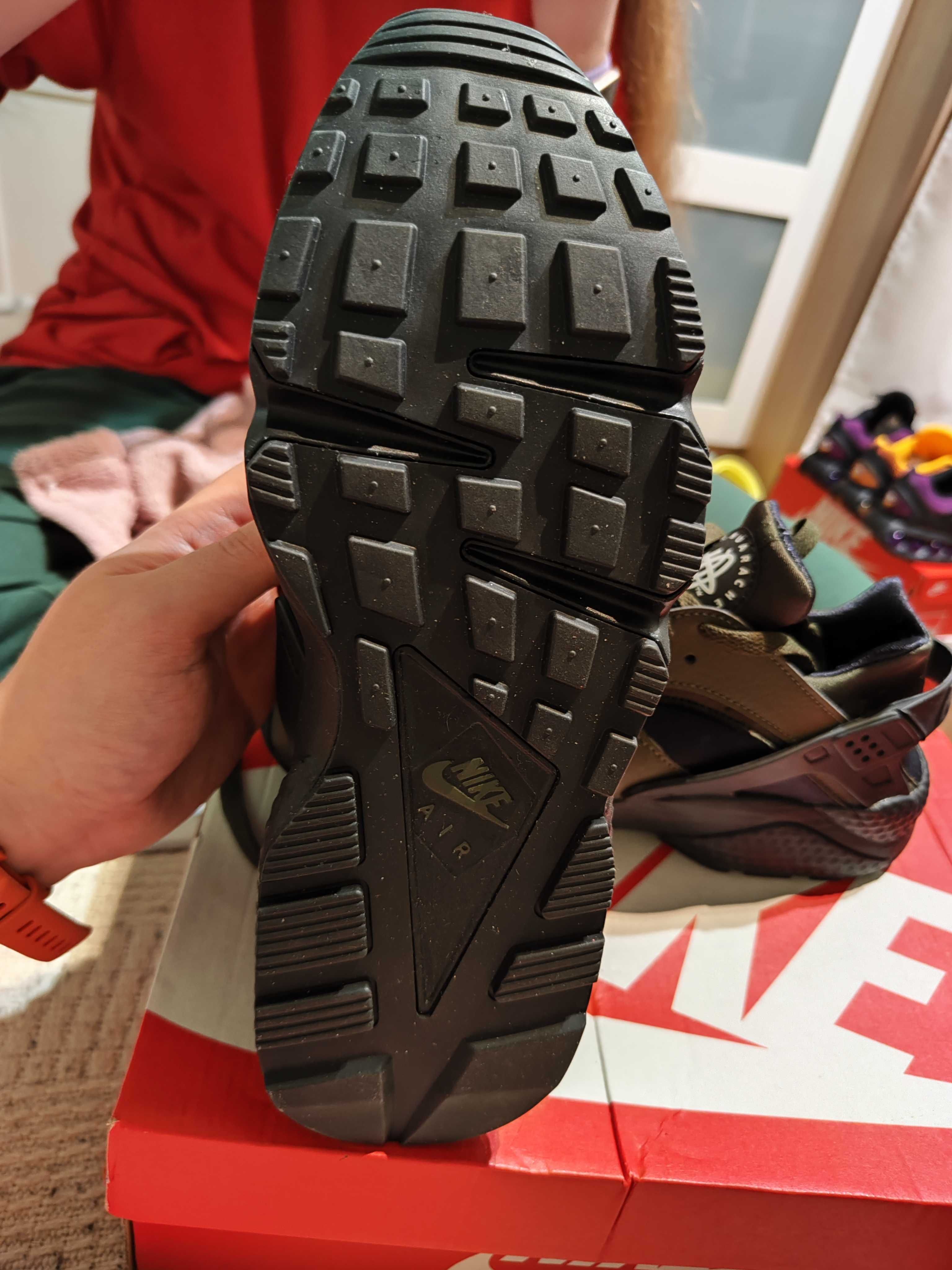 Nowe buty Nike air Huarache khaki czarne 41 42