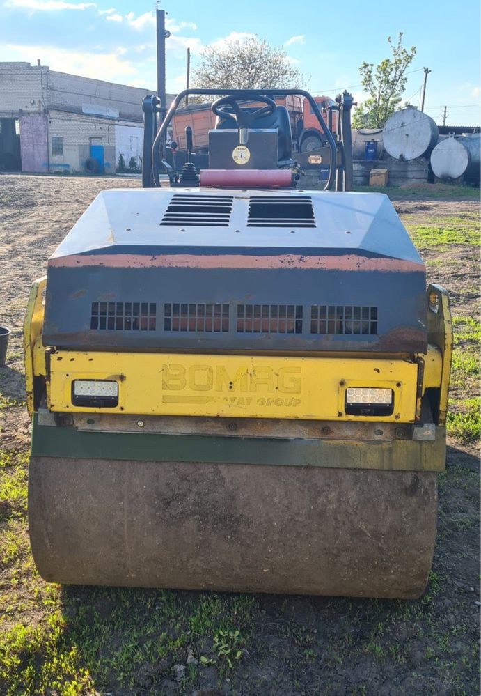 Каток Bomag BW135 AD