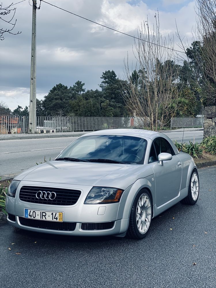 Audi TT 8N 1.8T 180cv 2001 Cabrio Hard/Top Canadiano RARO!
