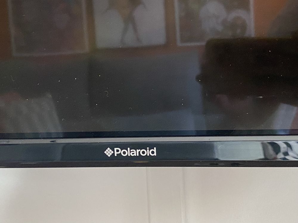 TV Polaroid 32” LED HD – Muito Bom Estado