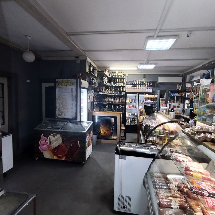 Оренда комерції ,фасад 52 м кв