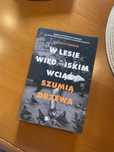 dokument Elisabeth Asbrink W wiedeńskim lesie wciąż szumią drzewa