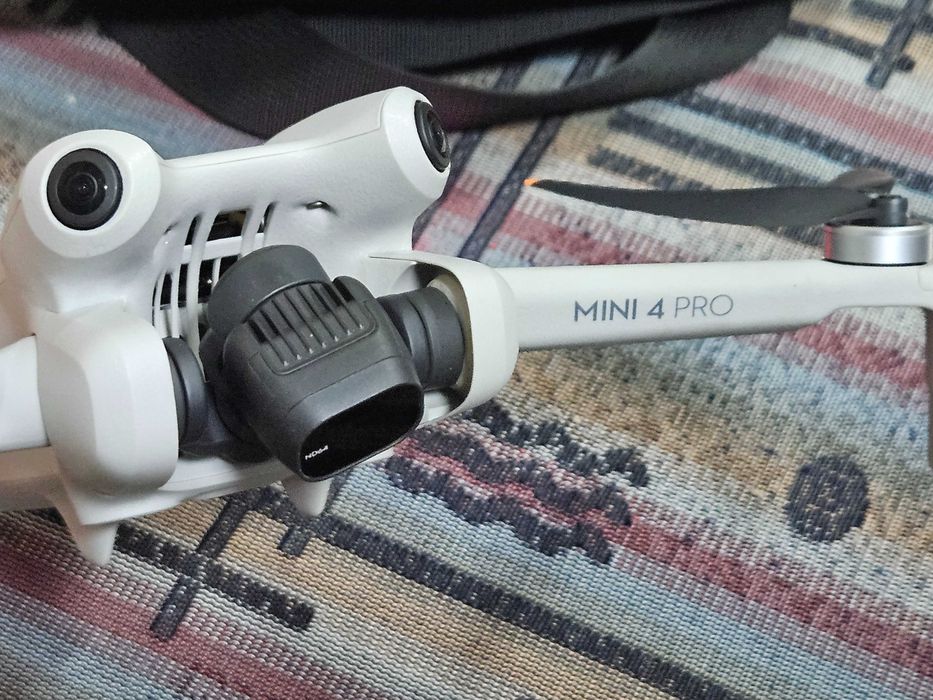 DJI Mini 4 Pro + пульт DJi RC-2, комплект , без аккаунта