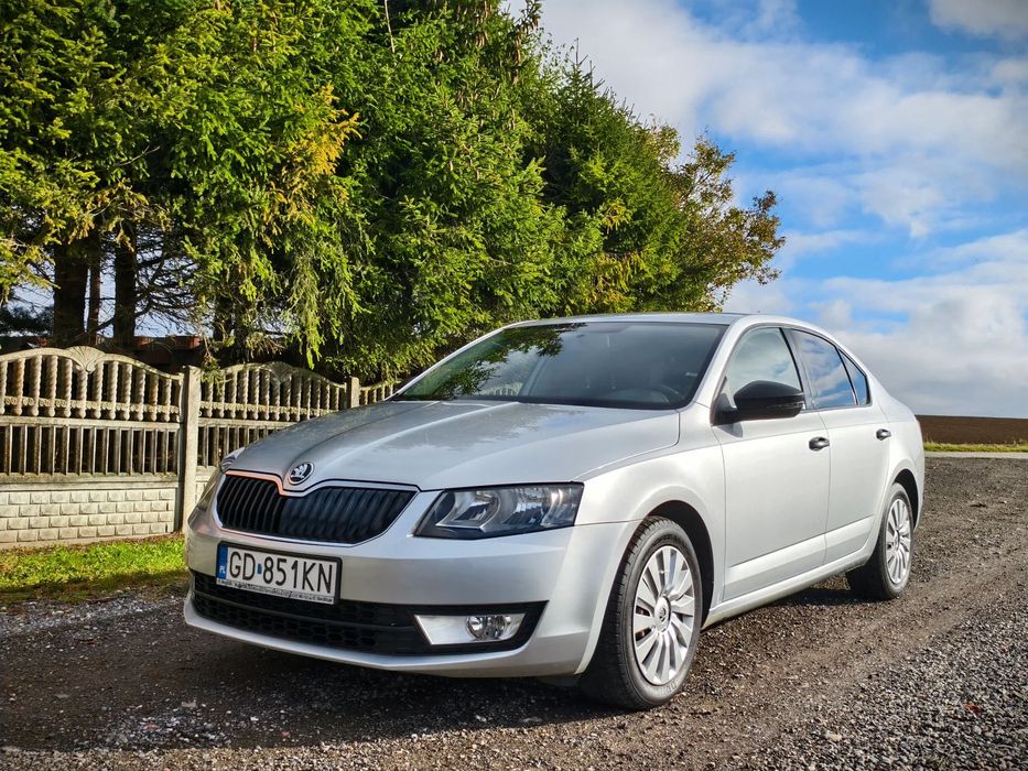 Skoda Octavia Octavia polski salon serwis aso bezwypadkowa