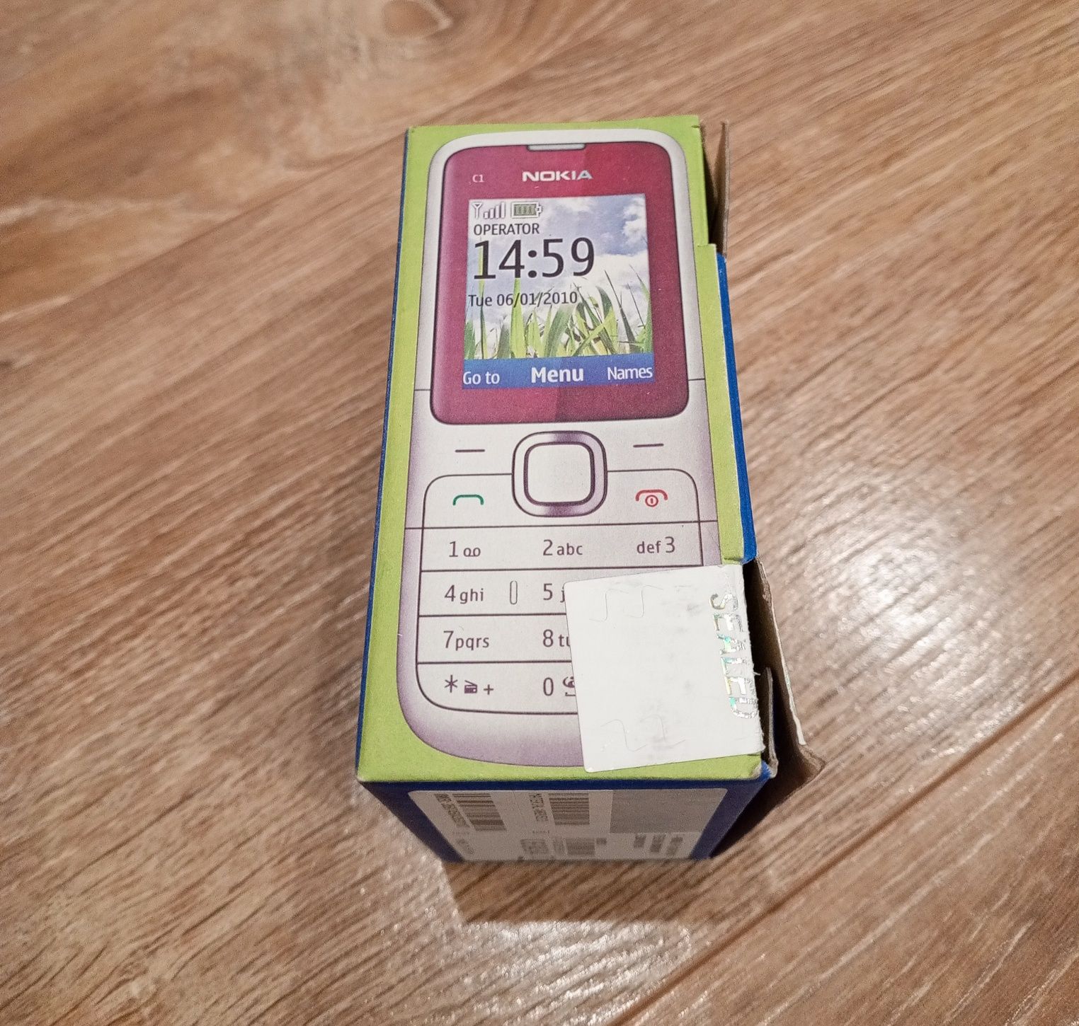 Pudełko po telefonie Nokia C1-01