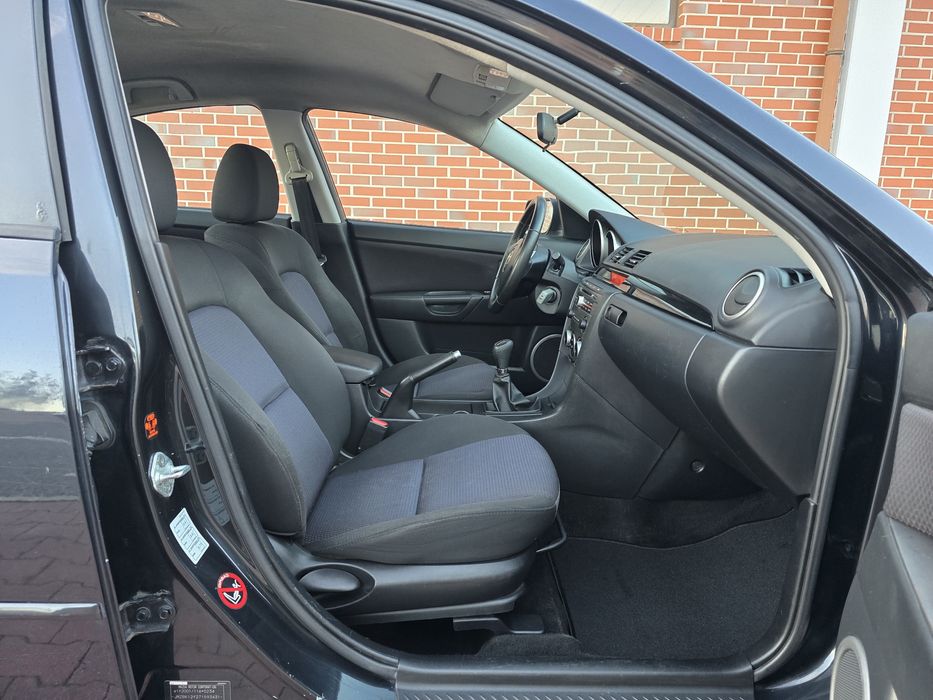 Mazda 3 1.6 Di Sedan 109cv