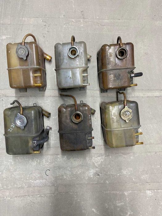 Бачок розширювальний Mercedes T1 609 611 614 709 711 714 OM364 REX