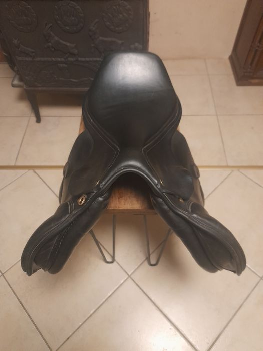 Siodło skokowe Henri de Rivel HDR 18