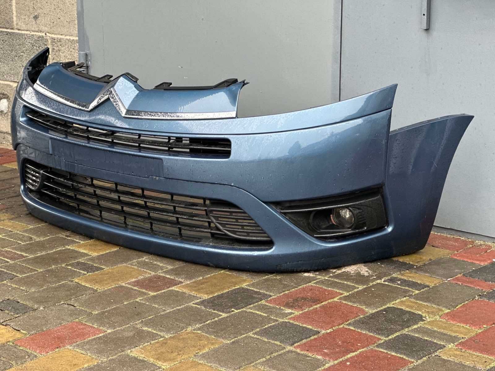 Бампер передний Citroen C4 Grand Picasso Ситроен ц4  в наличии