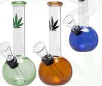 Bongo szklane 12 cm Bluba do palenia z liściem marihuany NA PREZENT