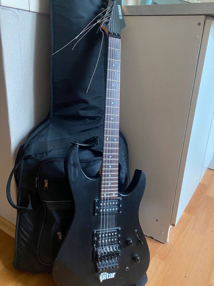 Gitara elektryczna Yamaha