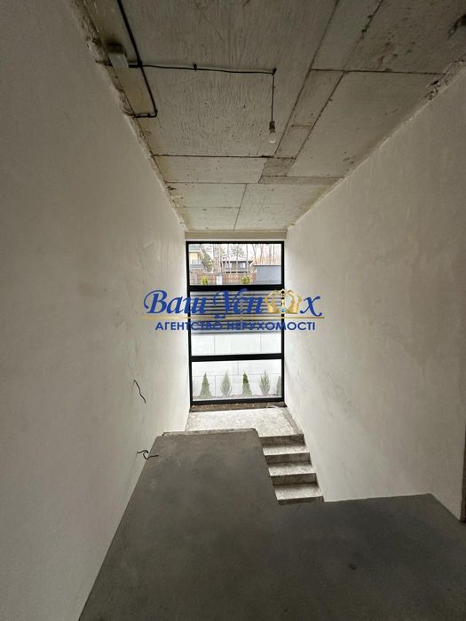 Продажа нового современного дома в лесу в городке. Ходосеевка