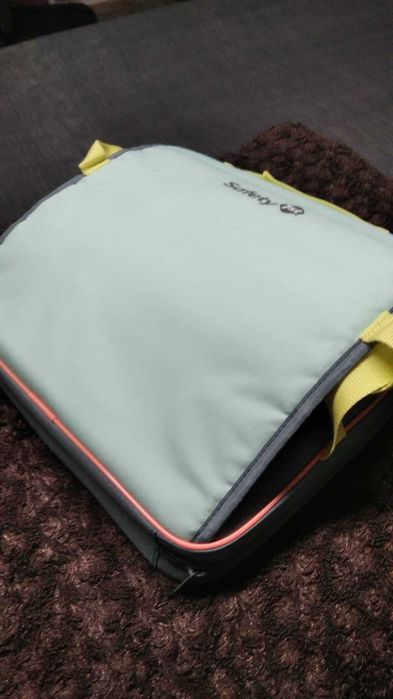 Cadeira de Refeição Travel Booster Safety 1st (Bebé)