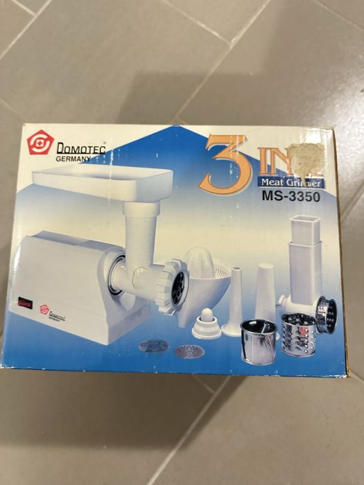 Електромʼясорубка «Domotec MS-3350”