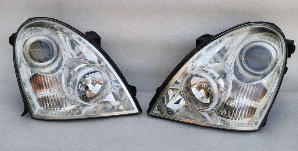 Фара фары левая правая SsangYong Rexton 2006-2012г.в. оригинал