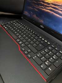 Ноутбук Fujitsu LikeBook E556/15.5"HD/i5-6200/8GB/256GB/ГАРАНТІЯ