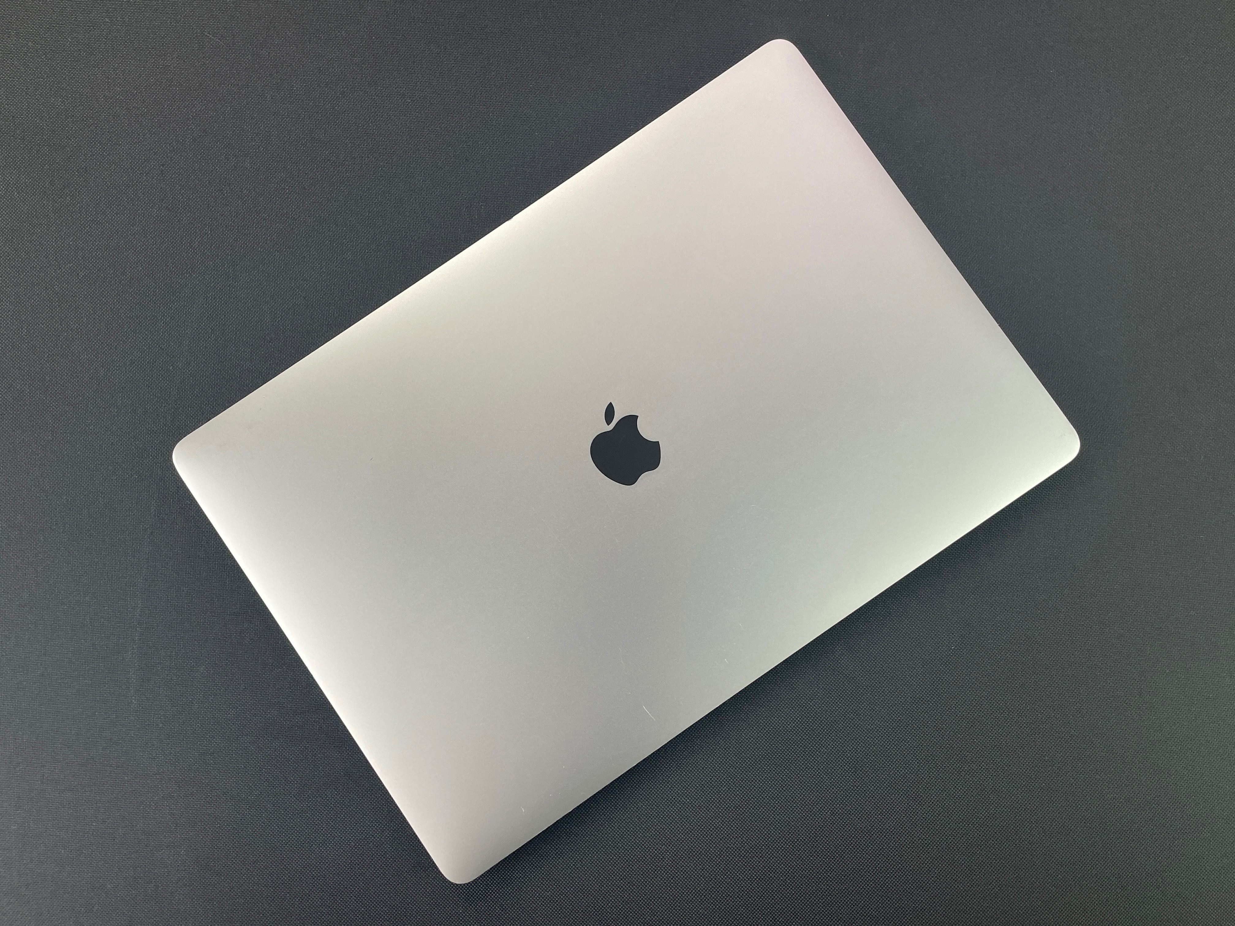 2019 MacBook Pro A2141 16" i9 2.4GHz 64GB 1TB FV23% (MM206)