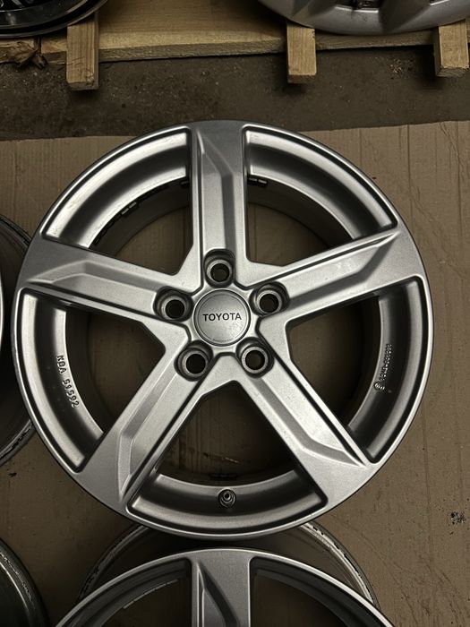 Диски R16 5x114,3/6,5/ET39 Toyota/Nissan/Suzuki/