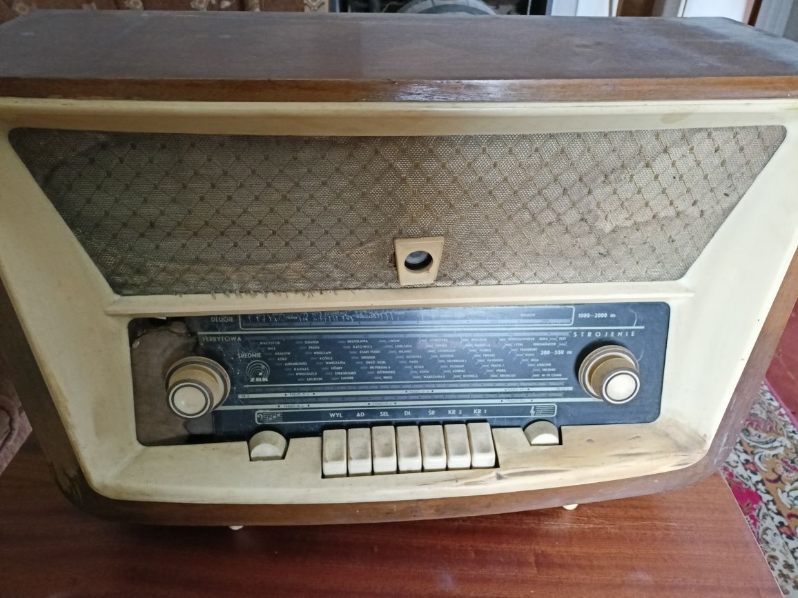 Stare radio lampowe Tatry