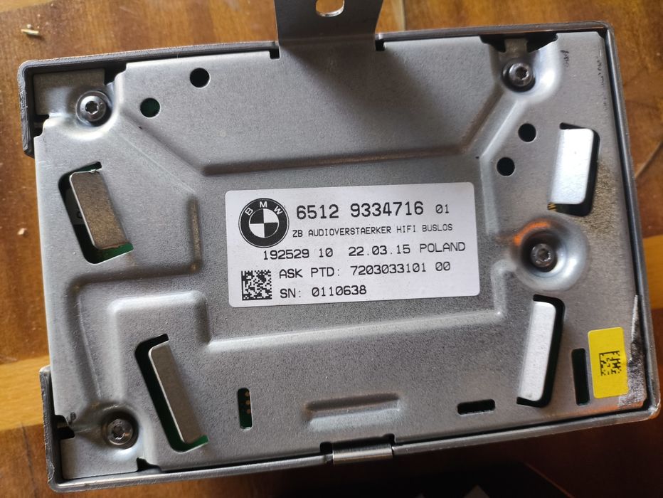 Комплект акустики BMW F30 F31 підсилювач та динаміки