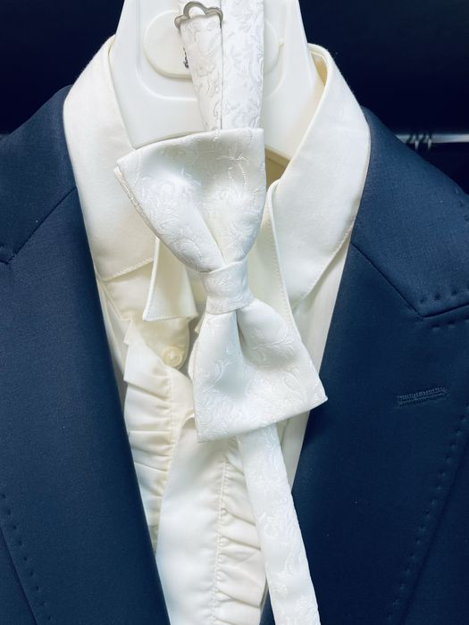 Костюм свадебный ,праздничный