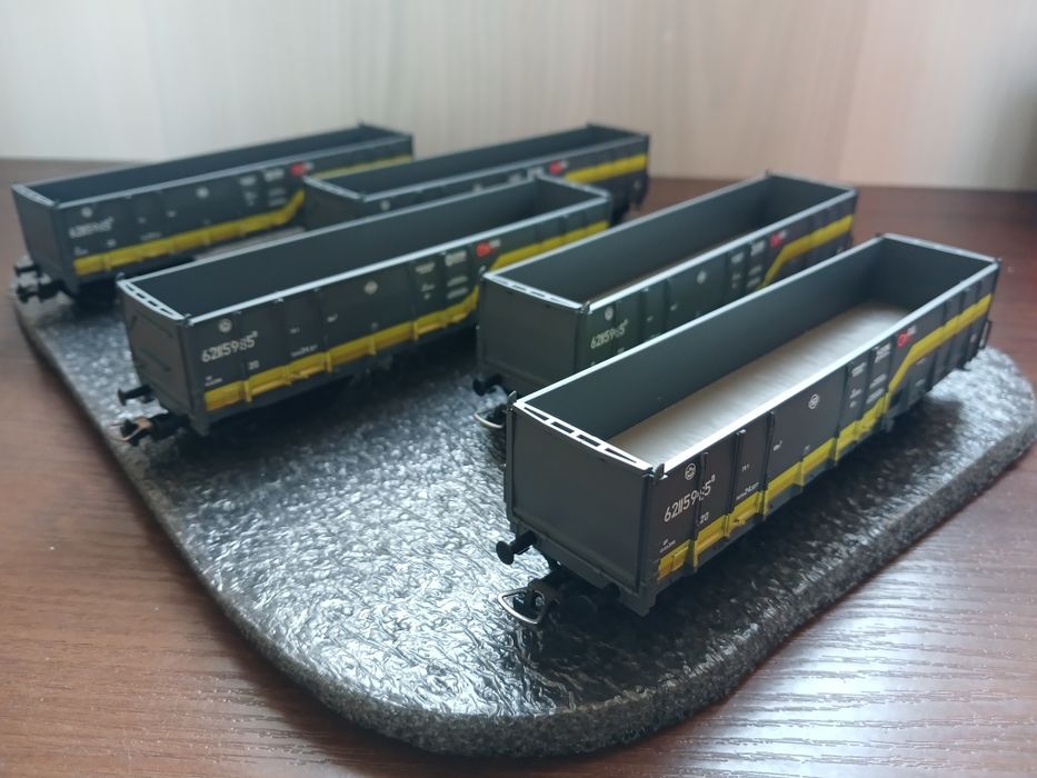 Грузовые полувагоны Piko H0(1:87)