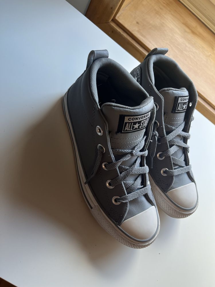 Sapatilhas Allstar tamanho 34