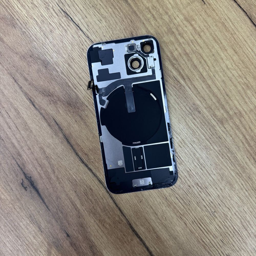 !! Оригінальна !! задня панель для iPhone 15