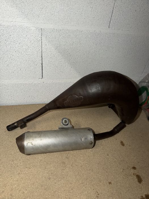 Escape yz85 scalvini completo