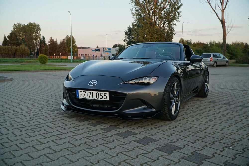 Mazda MX-5 Mazda MX-5 RF 2.0