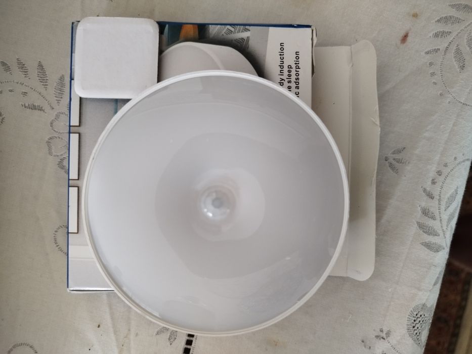 Luz com sensor movimento - Novo 6 euros