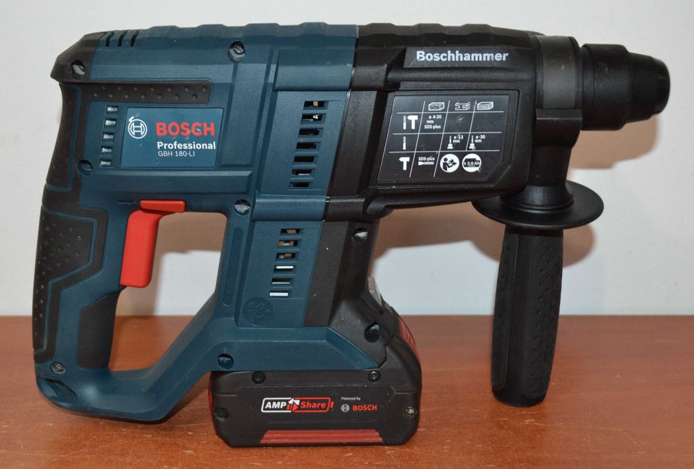 Młotowiertarka Bosch GBH 180-LI + 1x Bateria 4.0Ah i Ładowarka