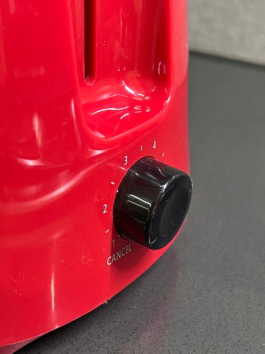 Тостер в ідеальному стані