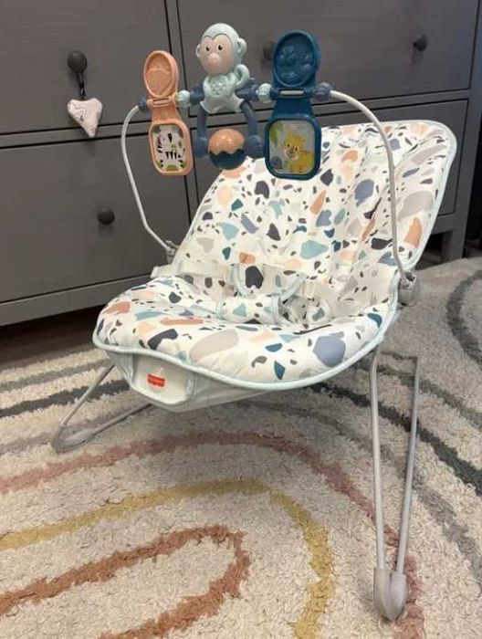 Bujaczek Fisher Price - model GWD38