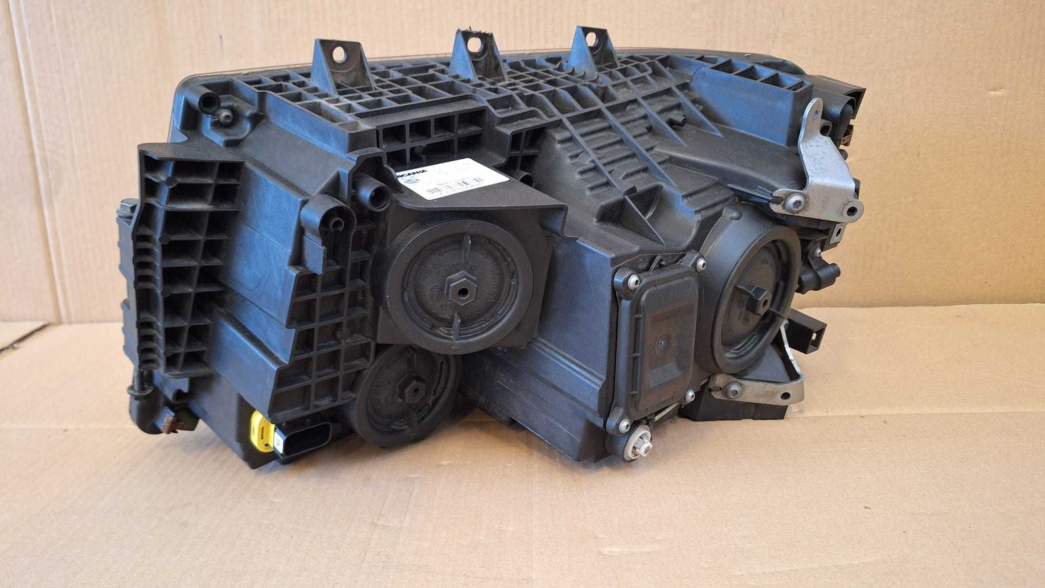 Lampa / Reflektor H7 SCANIA R / S Nowy Model